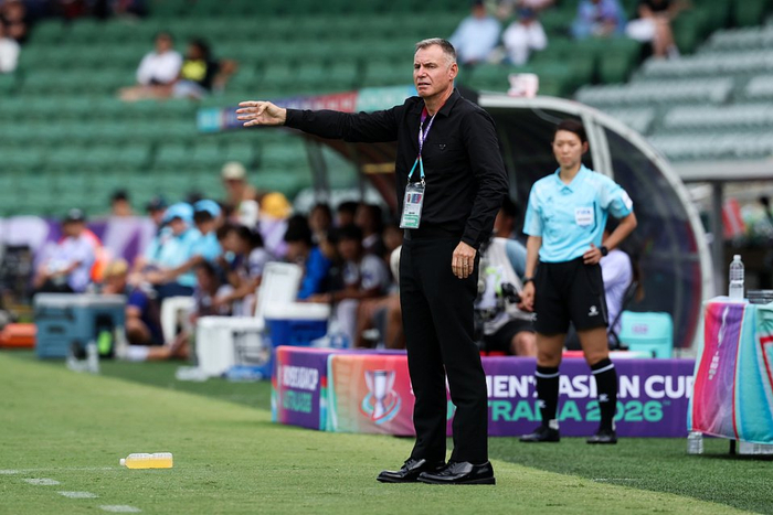 中国女足险胜晋级四强 米利西奇帅位悬于半决赛