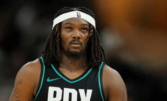 快船五连胜终结遭开拓者击溃 防守崩盘成败因