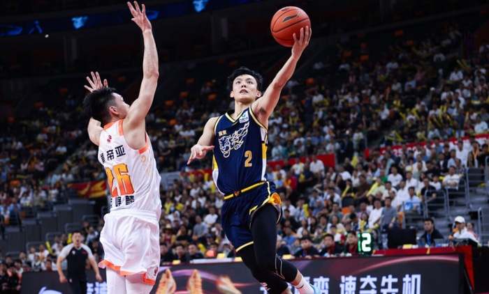 广东男篮主场力克江苏男篮 继续稳居联赛第三
