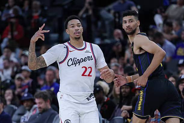 快船力克勇士米勒14+6助球队逆转西部排名